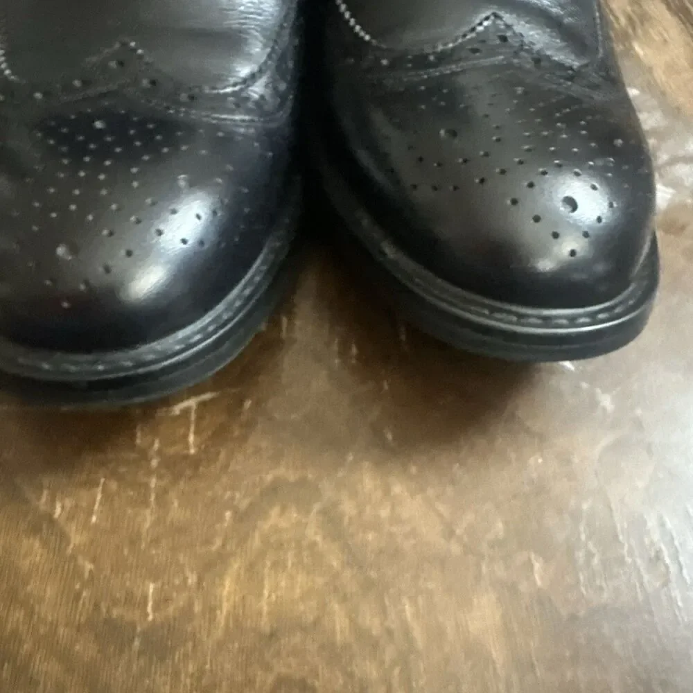 Aldo Shoes Men's Black Dress Size 9 US Size Excellent Condition